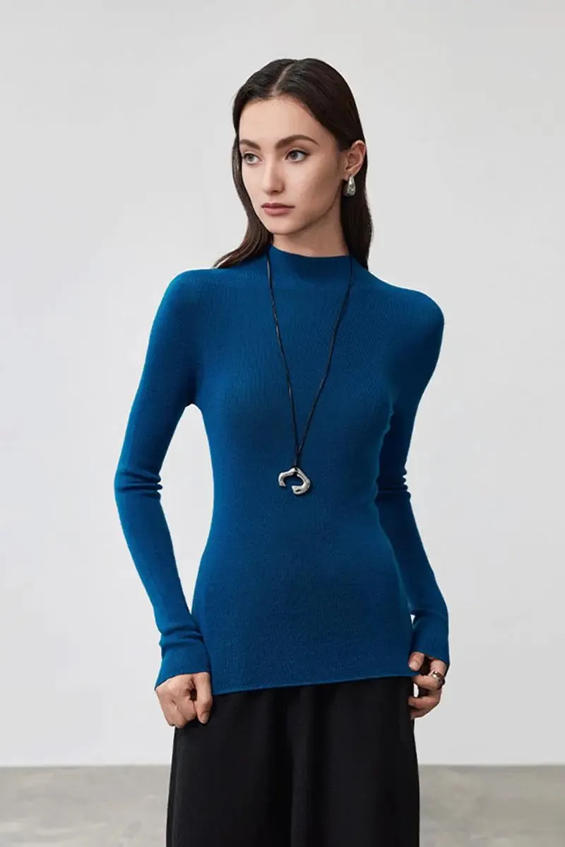 100 Merino Wool Seamless Knit Mock Neck Sweater