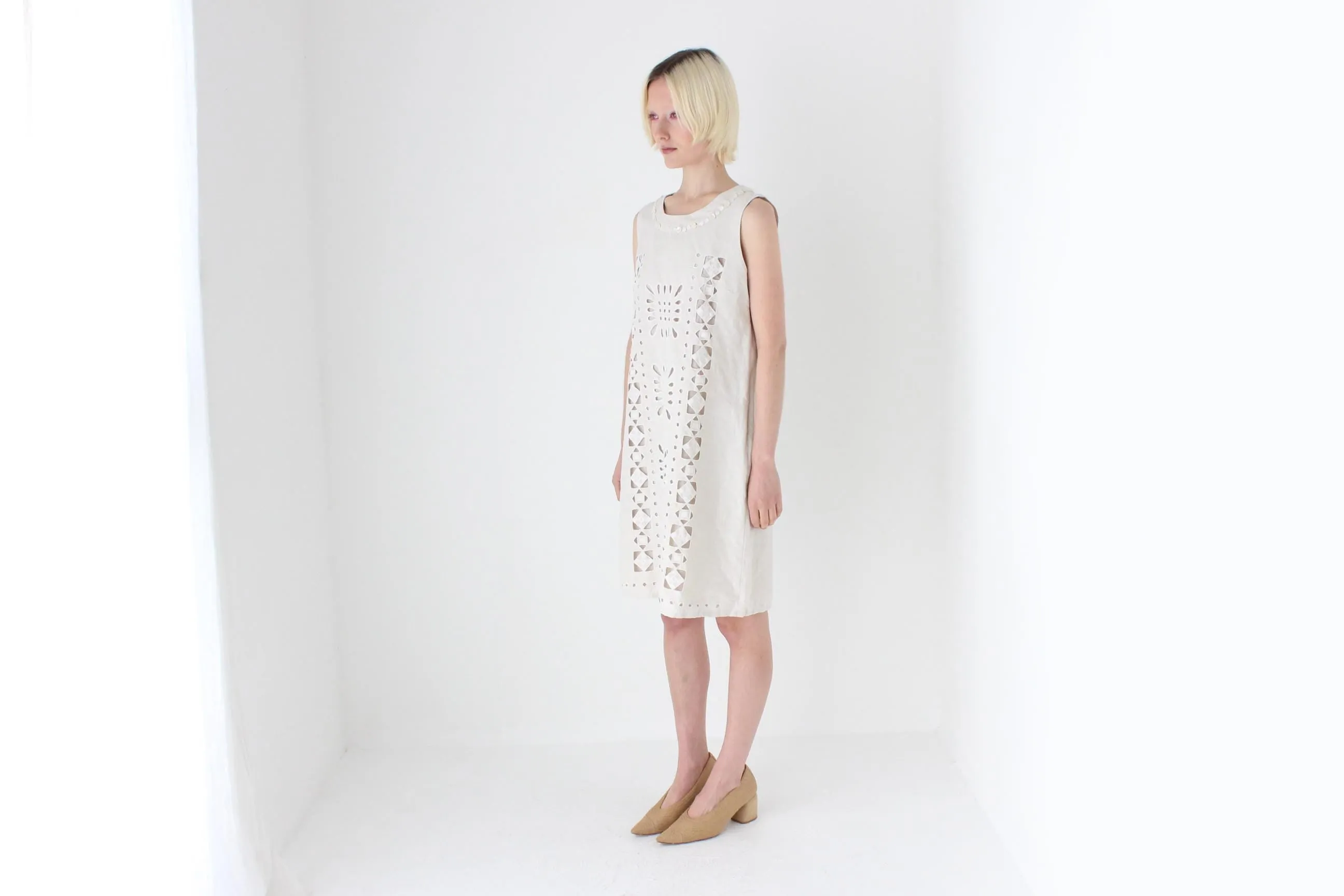 90s Italian Linen Cutwork Smock w/ Button Detailing