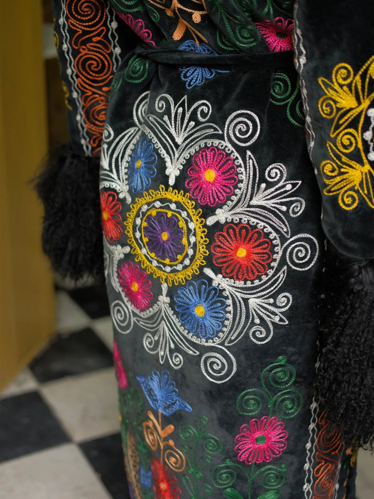 Aisara Wrap Coat - L | Multi Print/Black