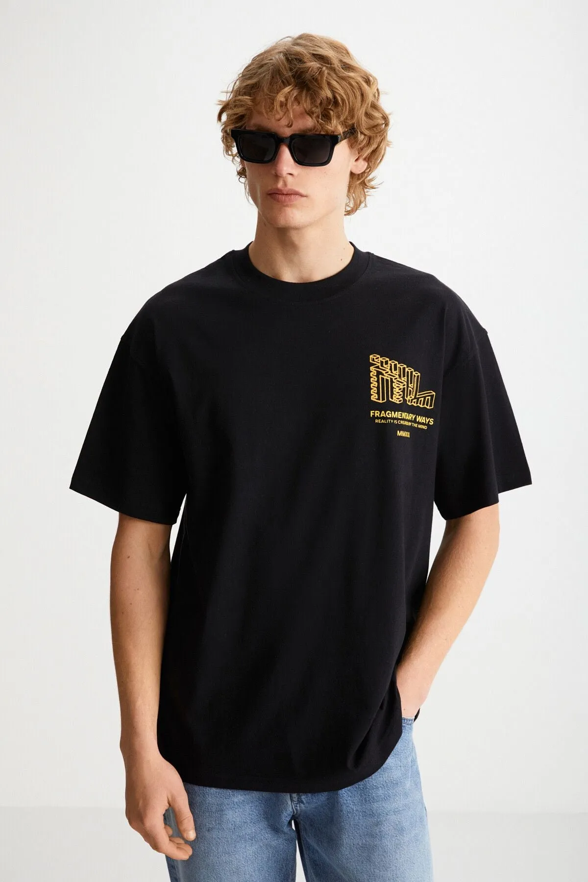 Beal Men's Back Print Detailed Oversizle Fit Plenty Plenty 100 %Organic Cotton Knitting Short Sleeve Black T-shirt