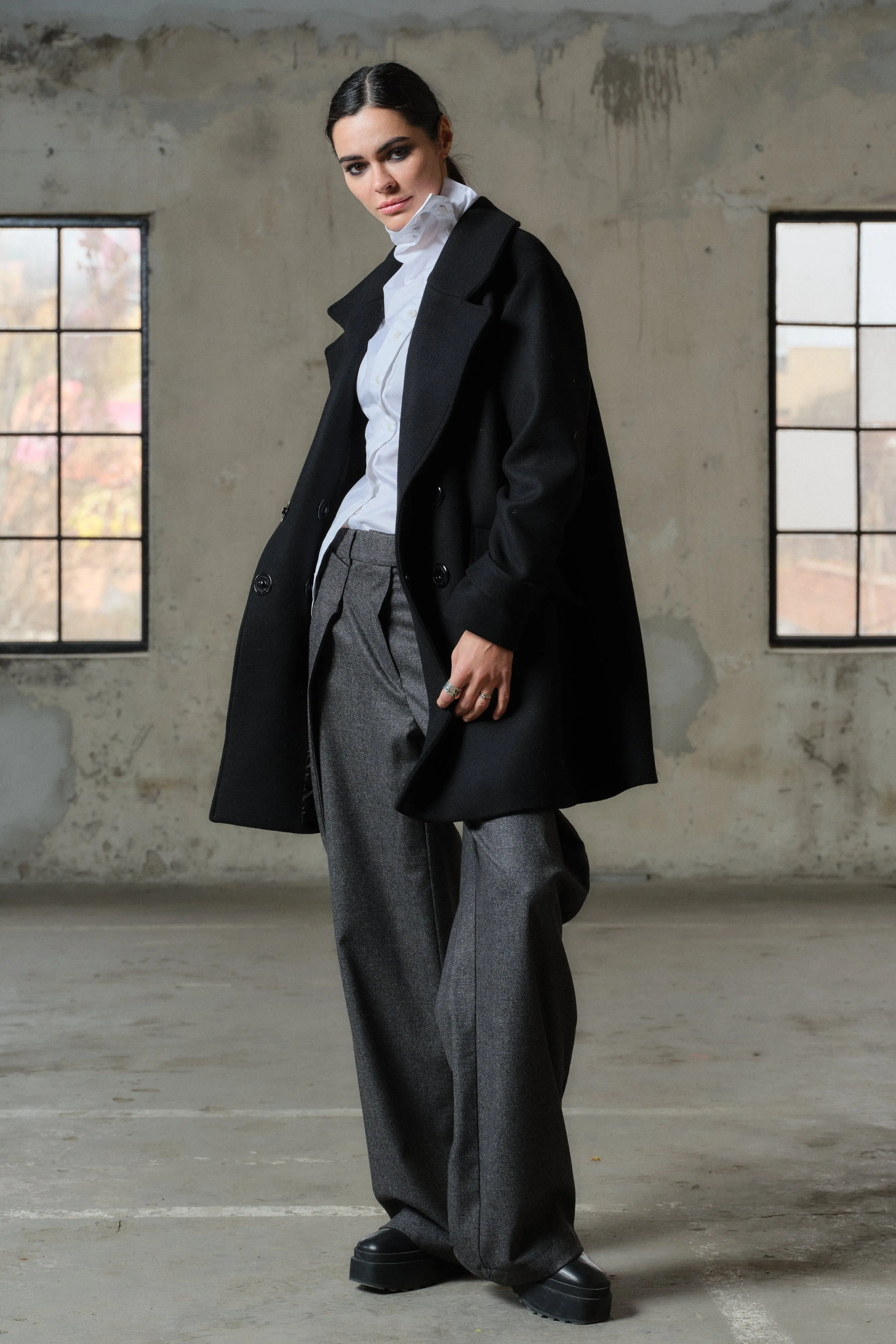 Black 100% sheep wool coat