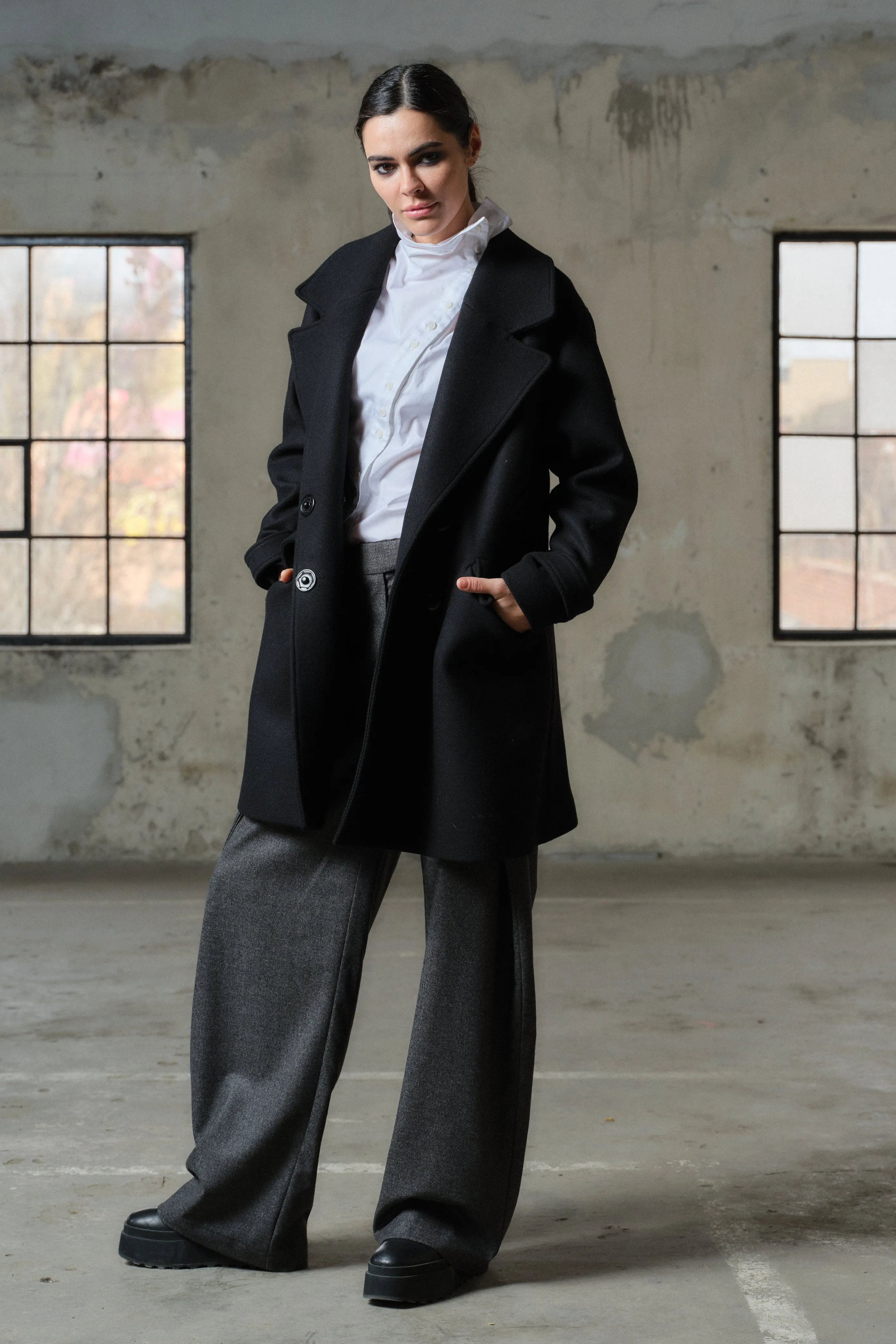 Black 100% sheep wool coat