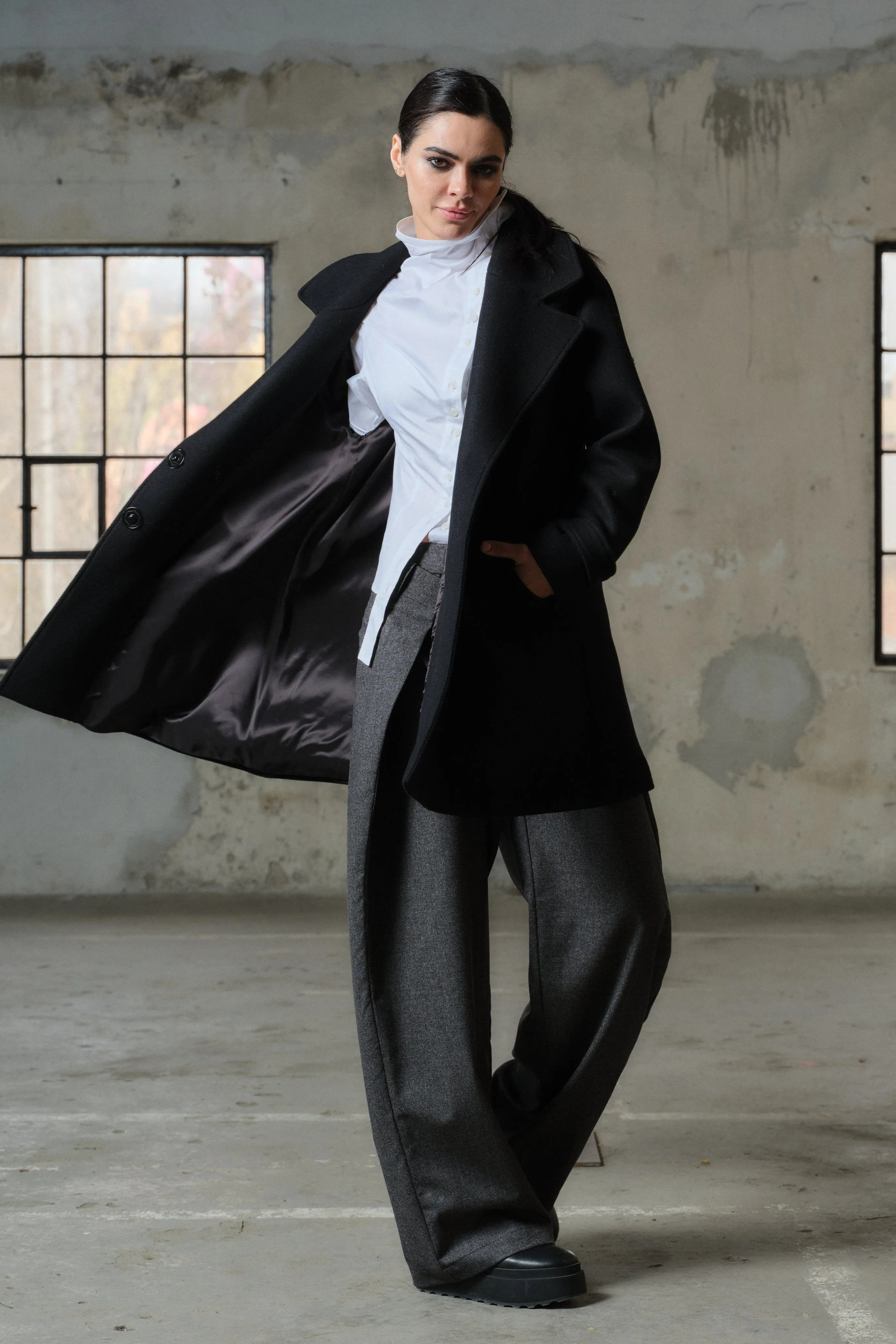 Black 100% sheep wool coat