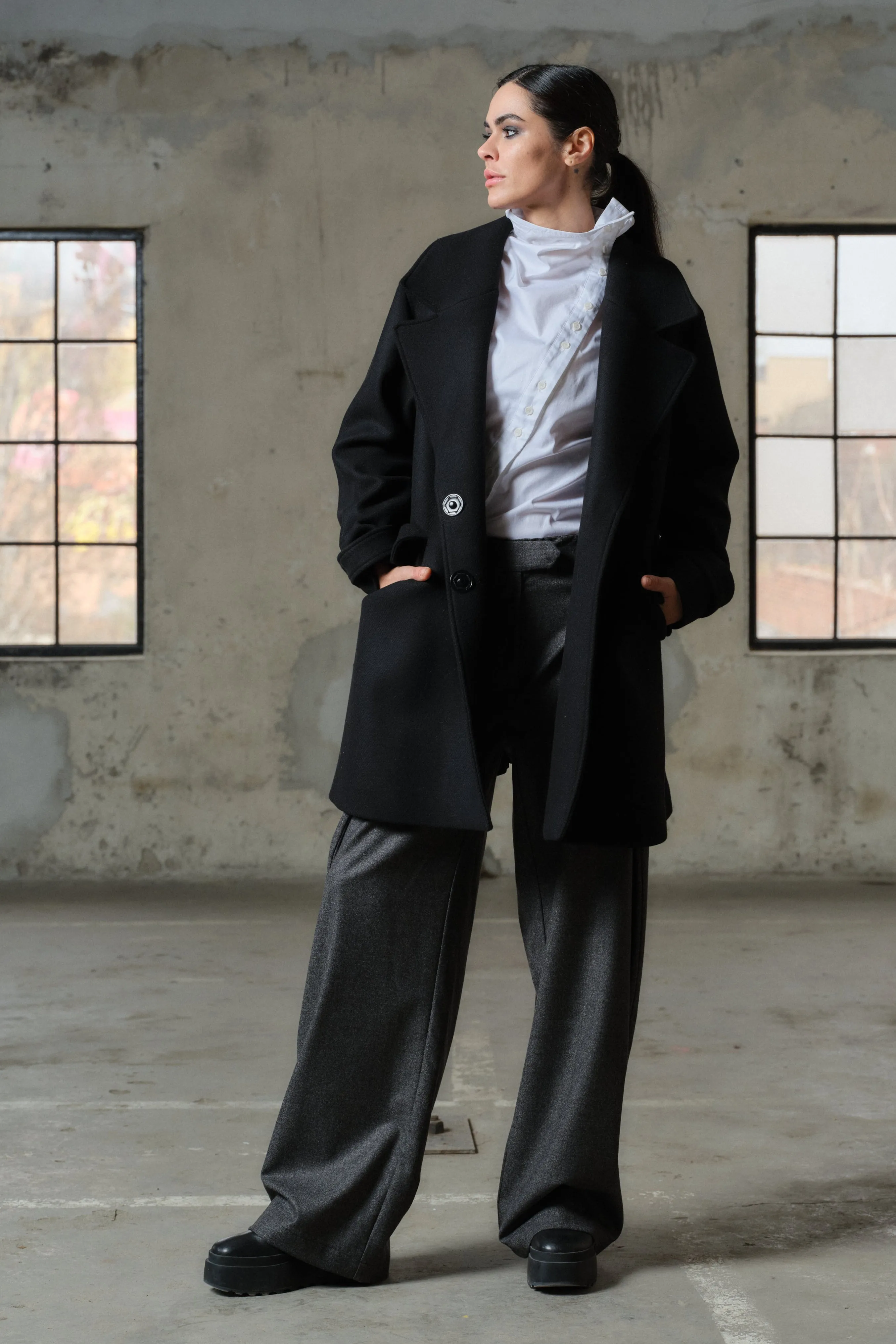 Black 100% sheep wool coat