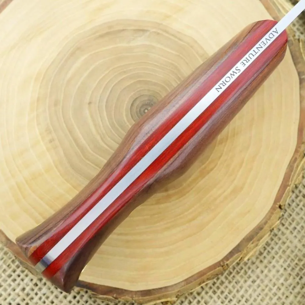 Classic: Cedar & Red Linen