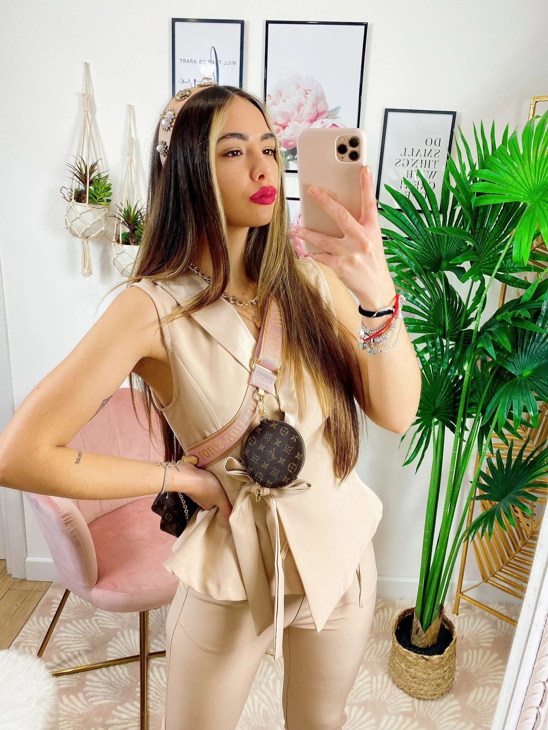 Completo pantalone e Gilet con fiocco