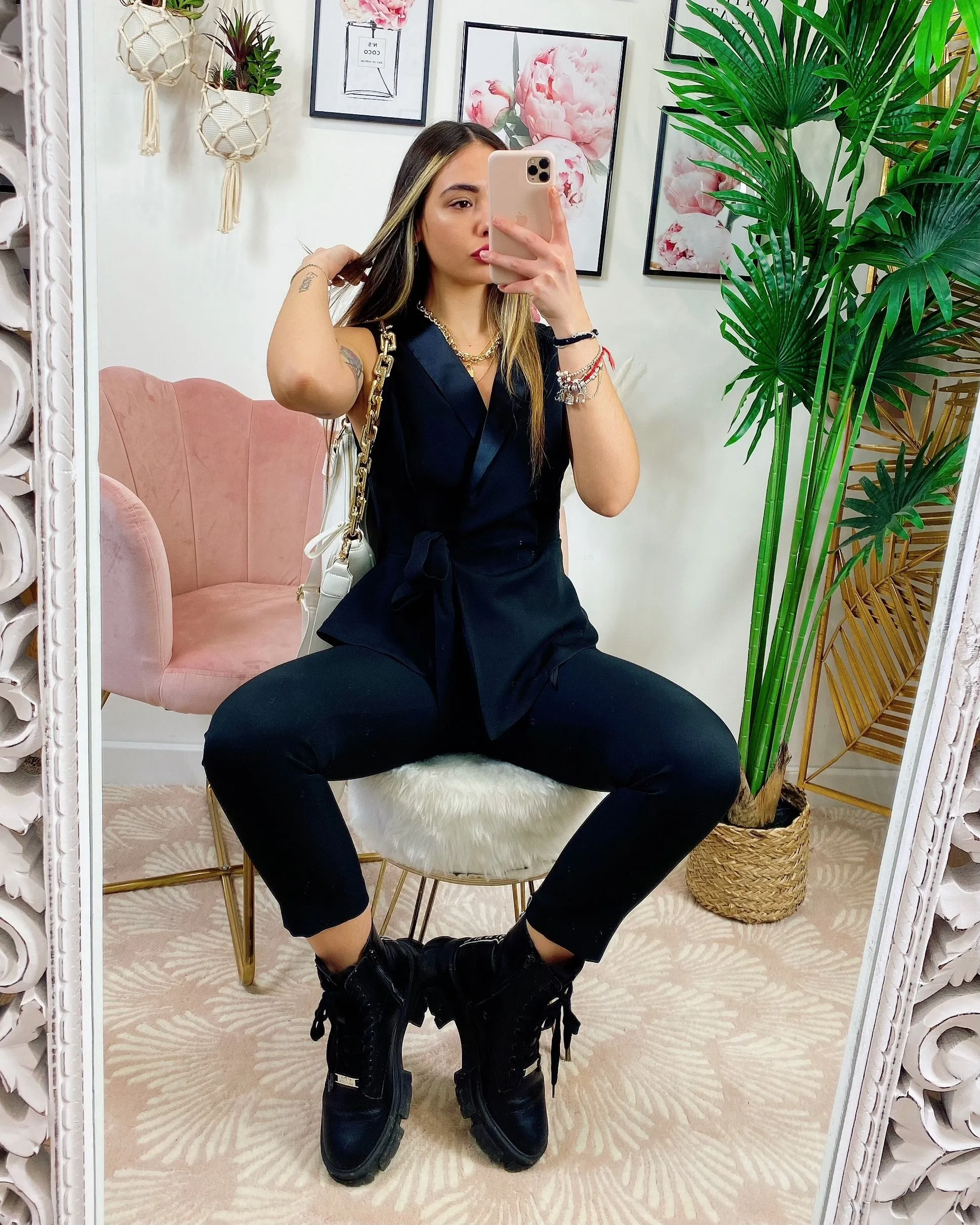 Completo pantalone e Gilet con fiocco