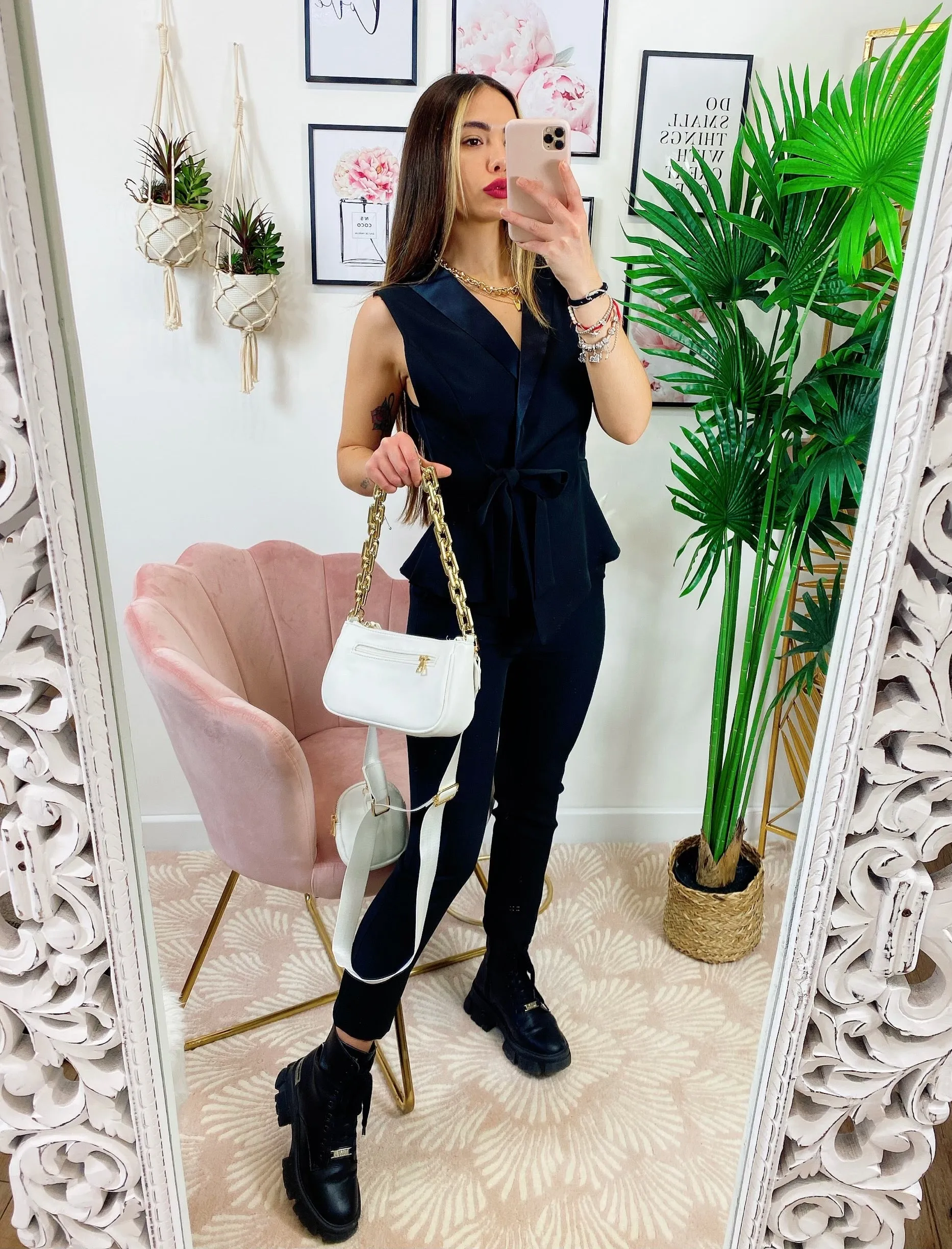 Completo pantalone e Gilet con fiocco