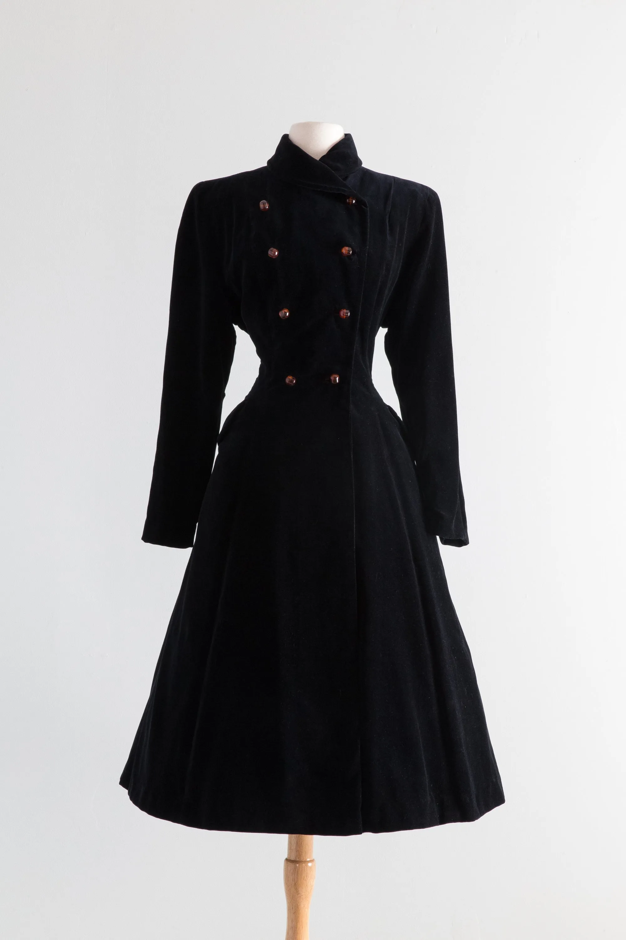 Dramatic 1950's New Look Black Velvet Princess Coat With Caramel Buttons / Medium