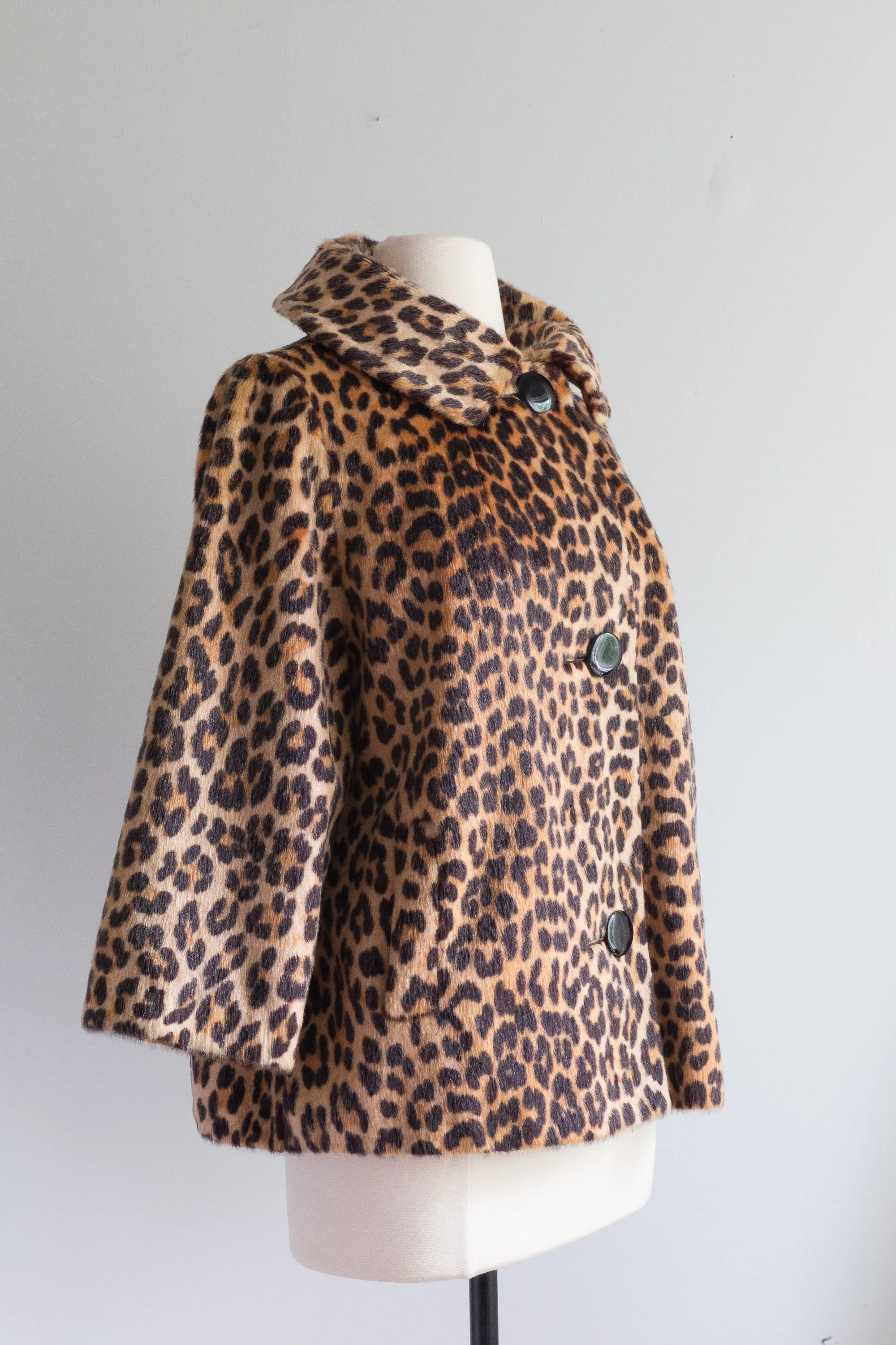 Fabulous 1960s Faux Leopard Print Jacket By Sportowne / Medium
