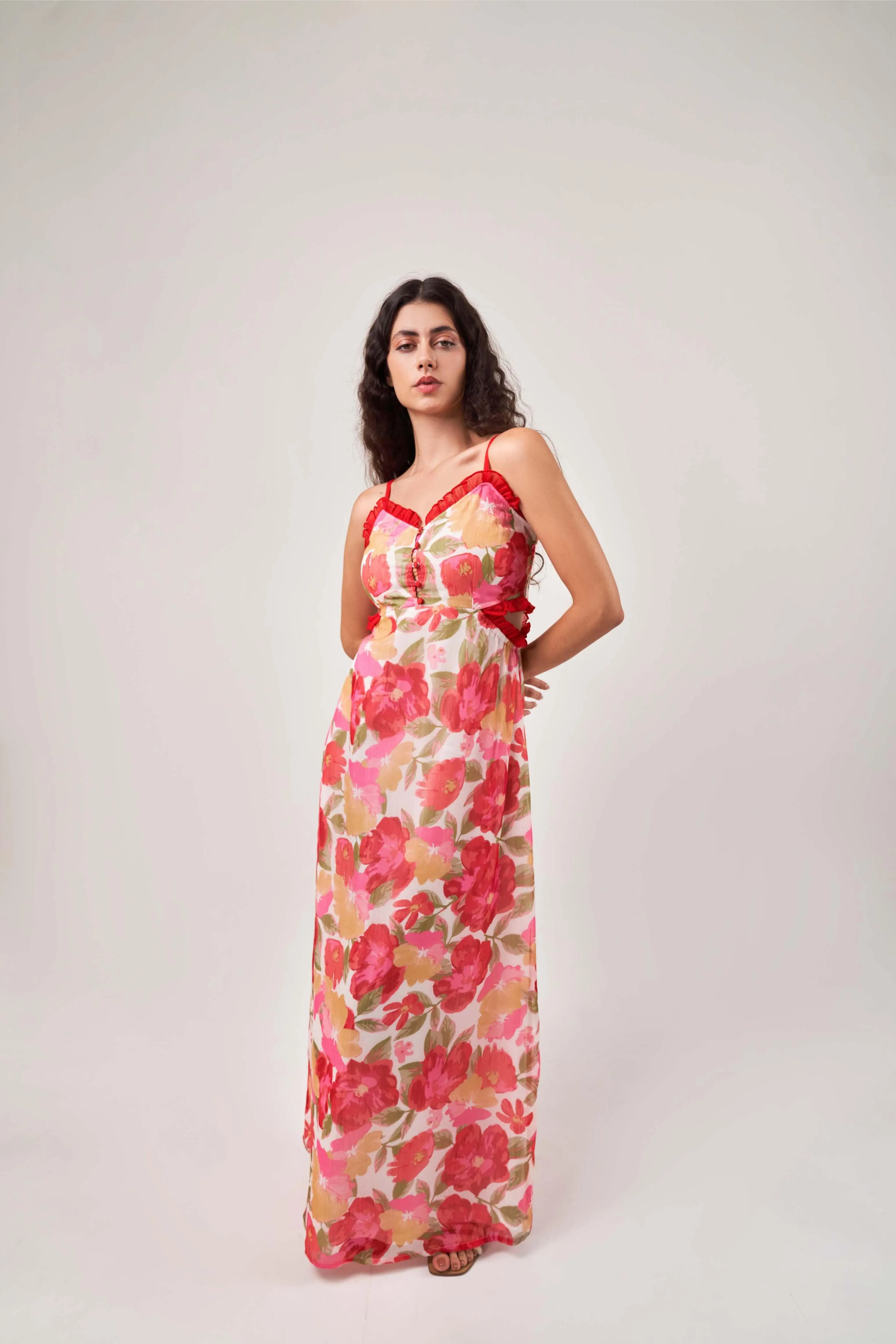 FLORAL MAXI DRESS
