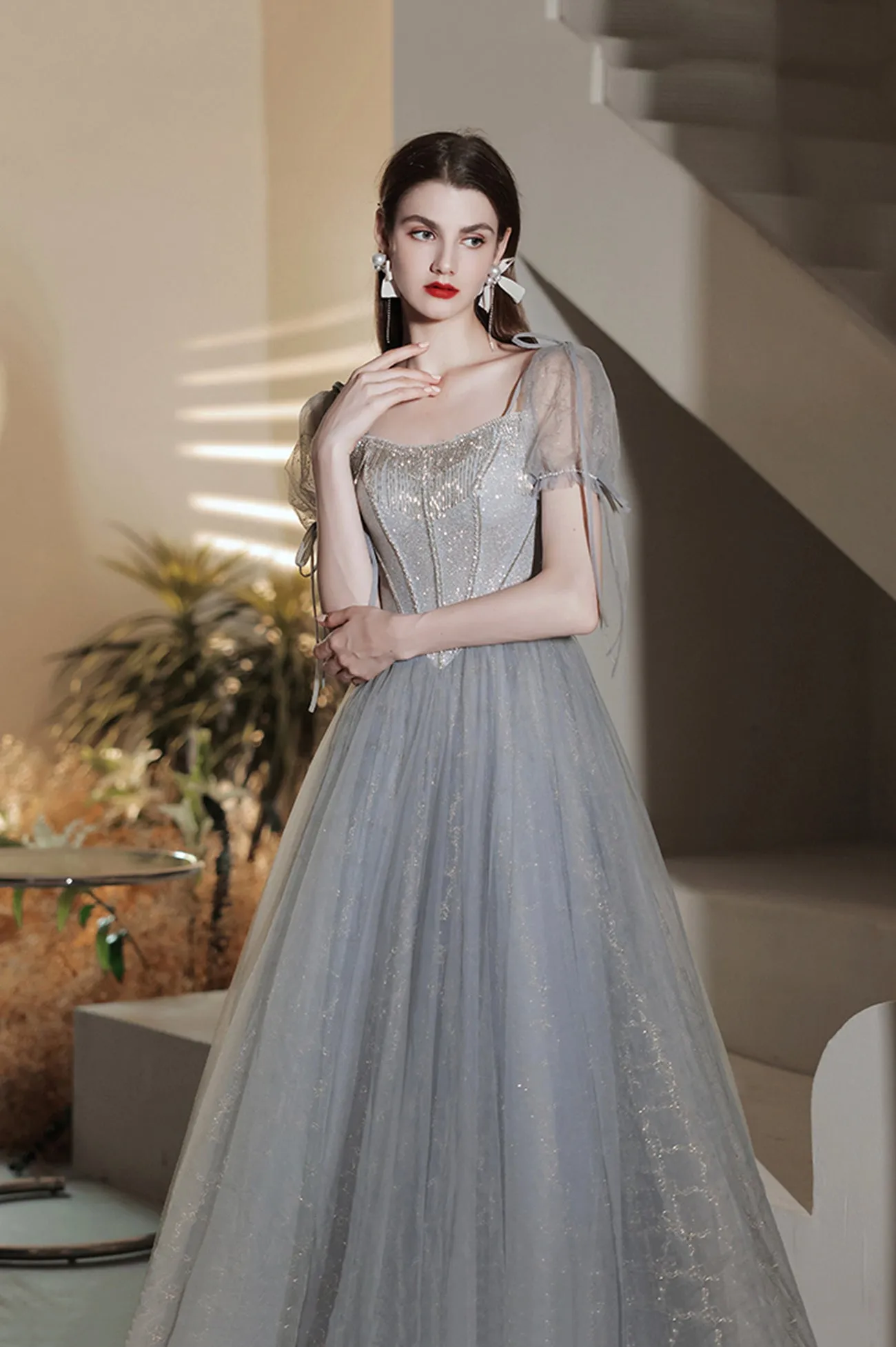 Gray Tulle Sequins Short Prom Dress, A-Line Short Sleeve Homecoming Party Dress