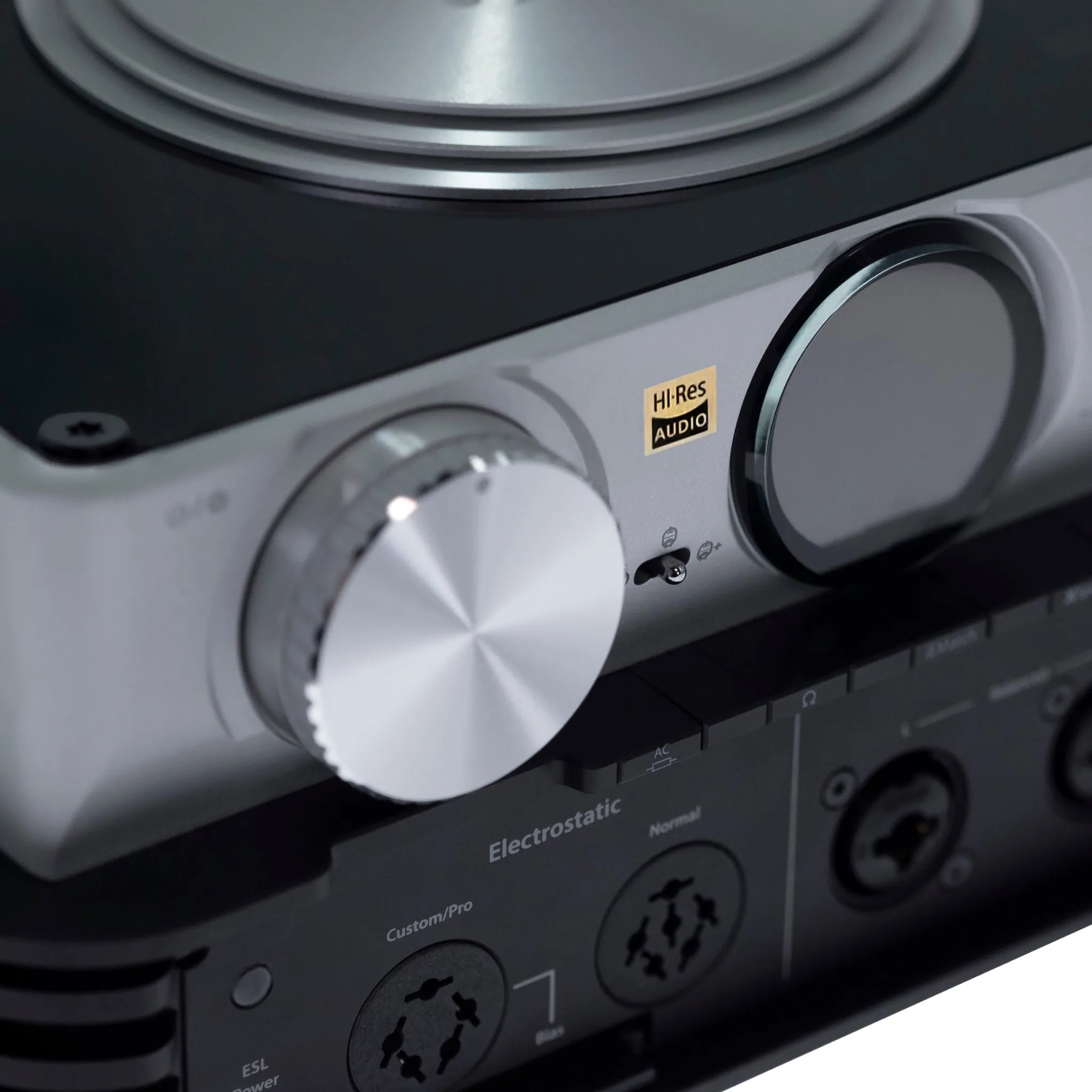 iFi iCAN Phantom | Hybrid Tube Conventional and Electrostatic Headphone Amplifier