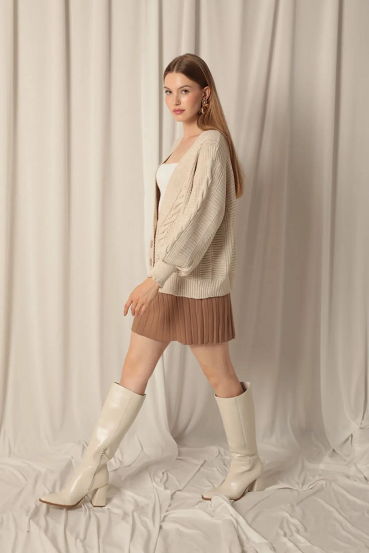 KKT Knitwear Fabric Knit Detailed Women's Stone Cardigan - Rugby