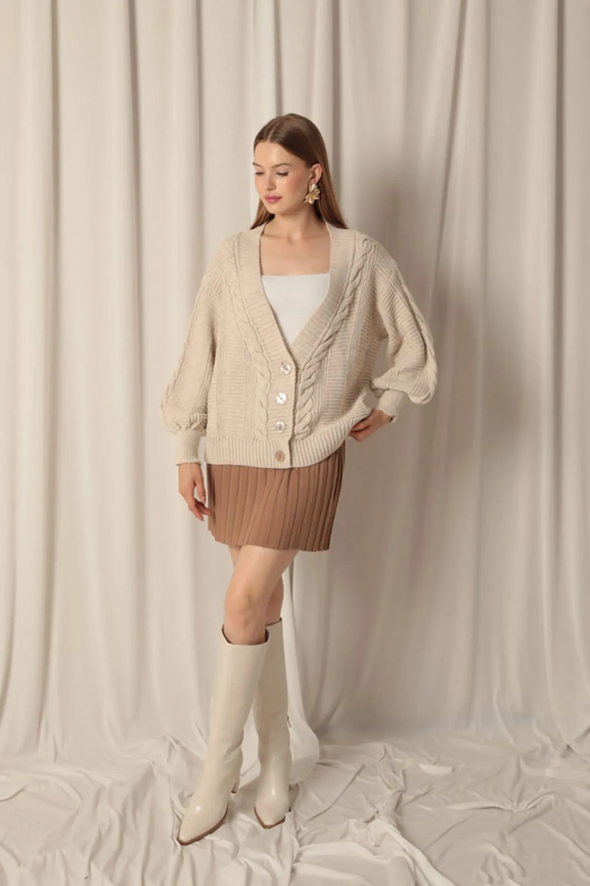 KKT Knitwear Fabric Knit Detailed Women's Stone Cardigan - Rugby