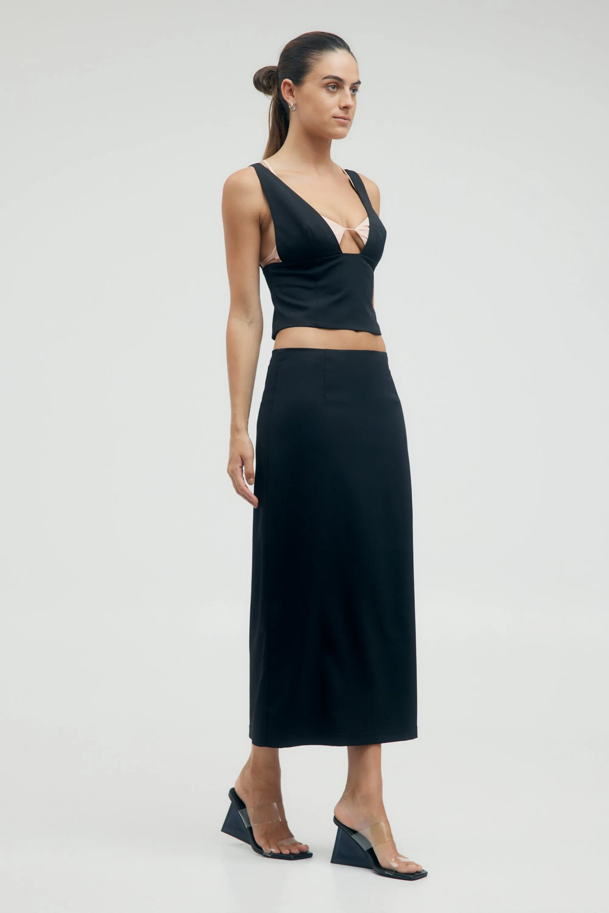 LAYERED MIDI TUBE SKIRT | BLACK