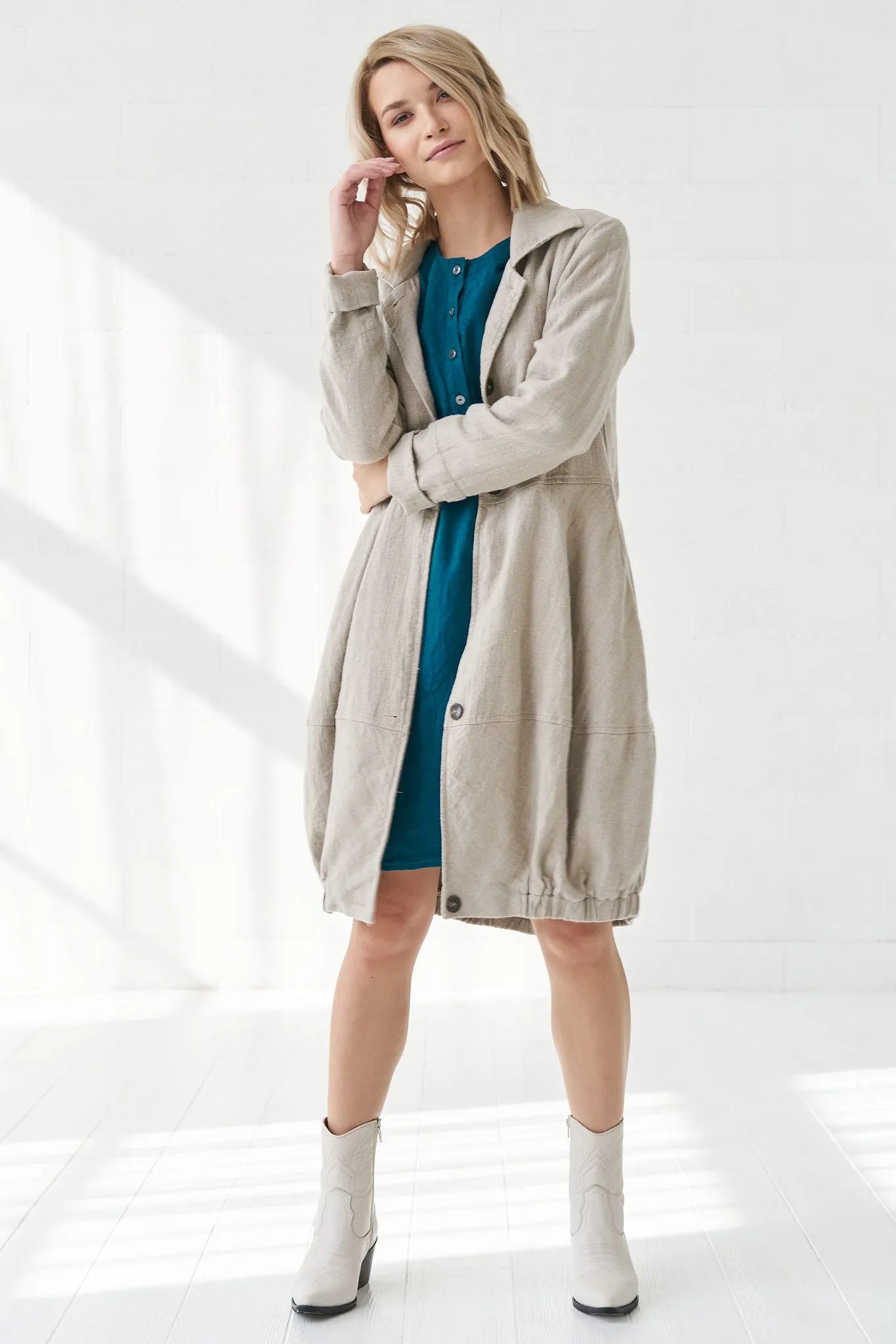Linen coat for all seasons