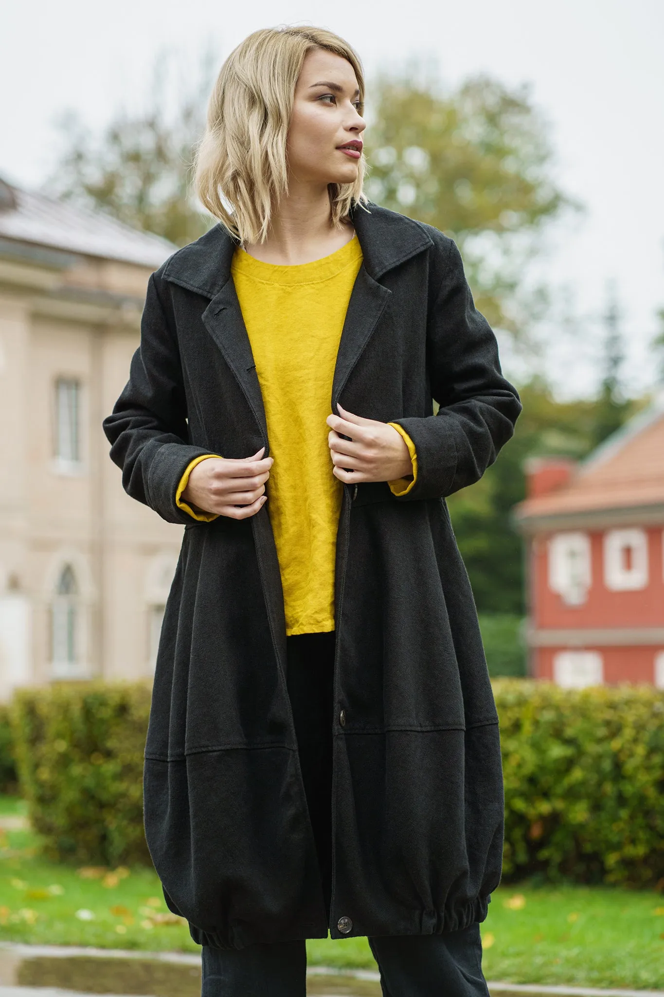 Linen coat for all seasons