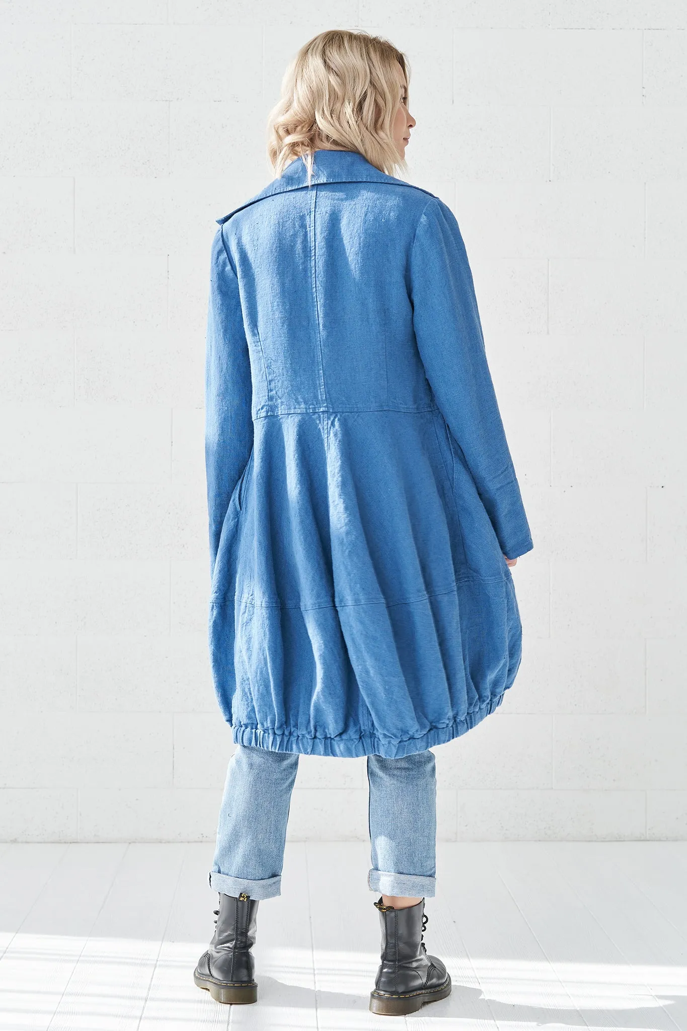 Linen coat for all seasons