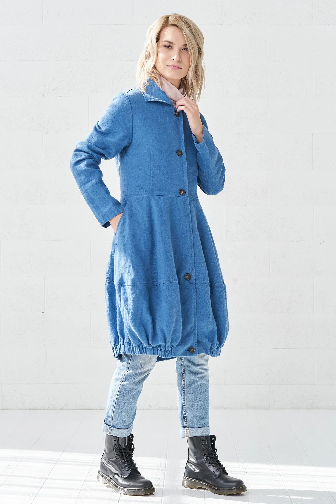 Linen coat for all seasons
