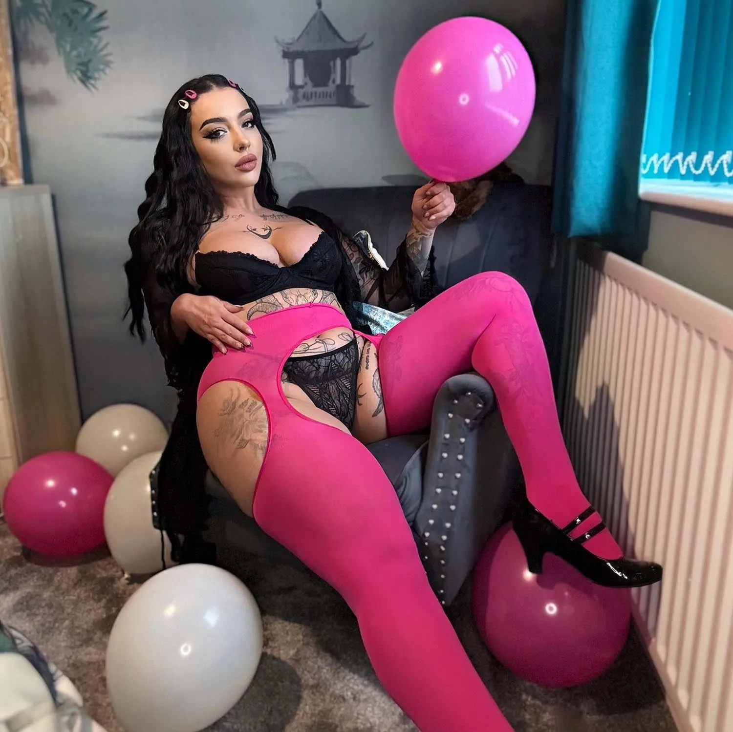 Mock Garters - Barbara