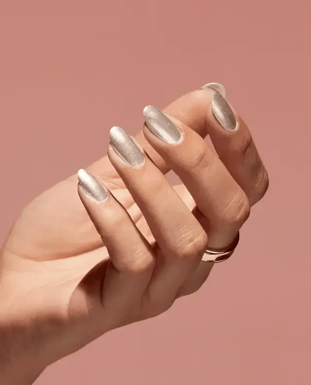 OPI Nature Strong - Glowing Places #T038