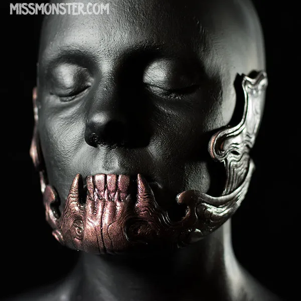 ORNATE MANDIBLE- HALF JAW MASK- TRANSLUCENT GLOW IN THE DARK