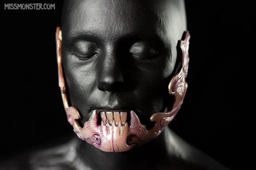 ORNATE MANDIBLE- HALF JAW MASK- TRANSLUCENT GLOW IN THE DARK